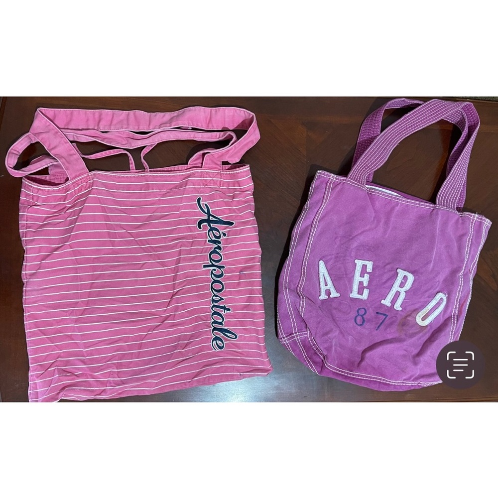 Aeropostale Tote Bags